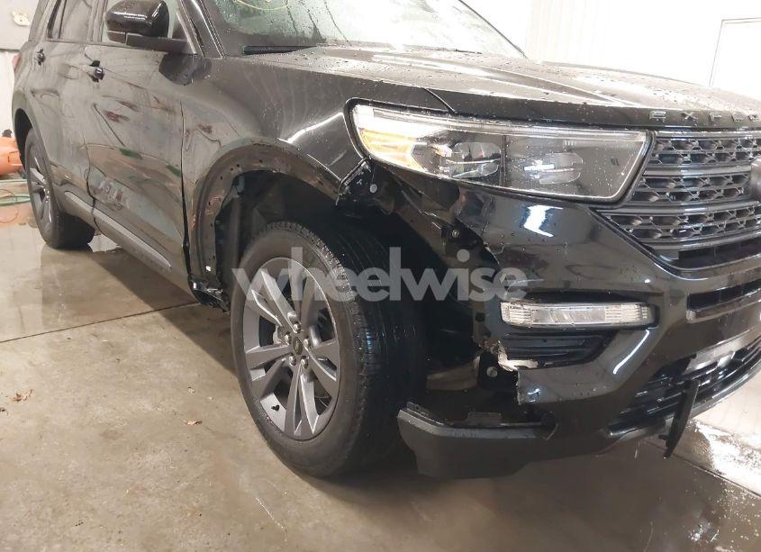 Photo 6 of 2023 Ford Explorer XLT (VIN 1FMSK8DH0PGA75229)