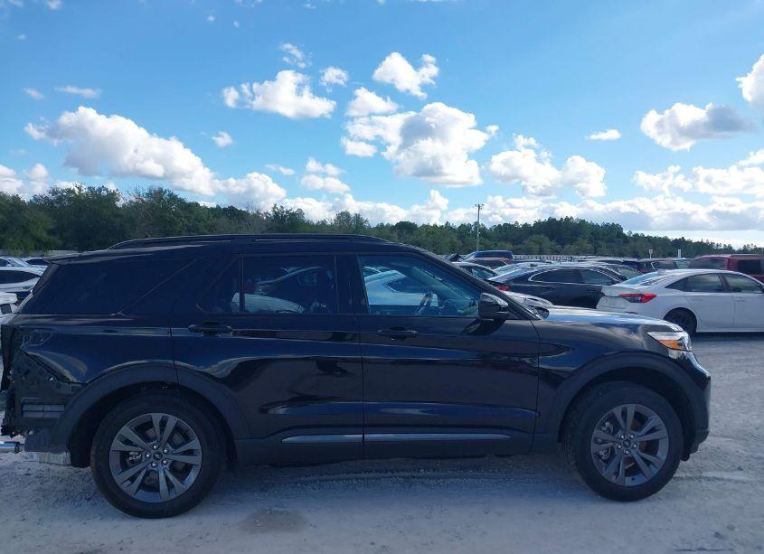 Photo 13 of 2024 Ford Explorer XLT (VIN 1FMSK8DH0RGA65920)