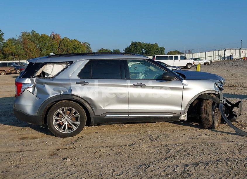 Photo 13 of 2020 Ford Explorer XLT (VIN 1FMSK8DH1LGA56134)