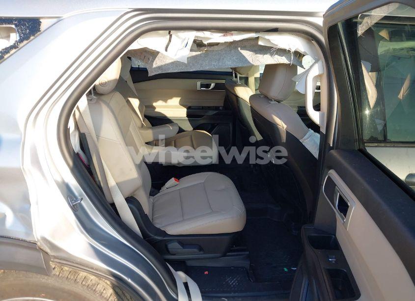 Photo 8 of 2020 Ford Explorer XLT (VIN 1FMSK8DH1LGA56134)