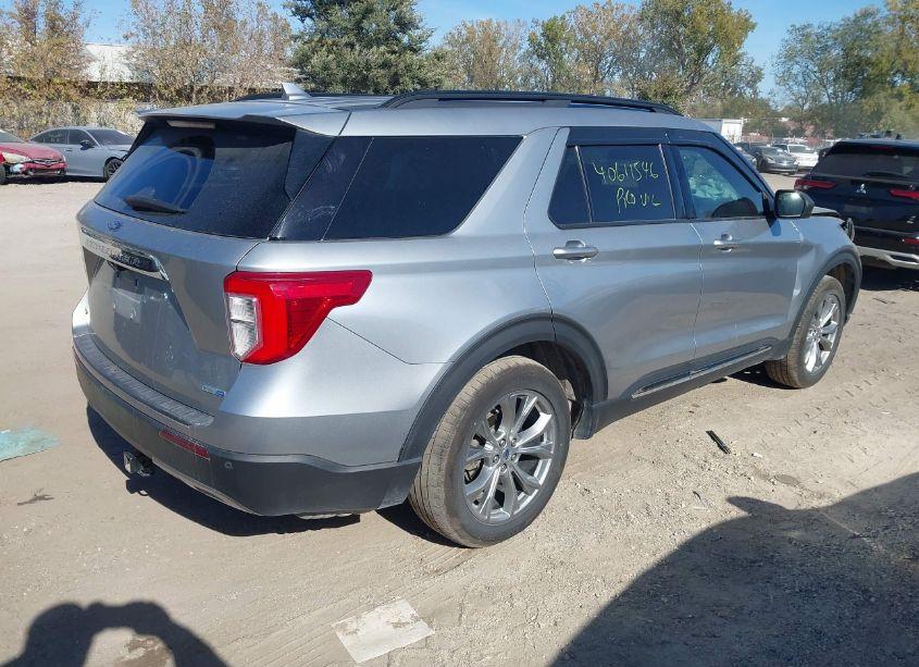 Photo 4 of 2020 Ford Explorer XLT (VIN 1FMSK8DH1LGB28742)