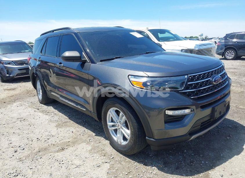 2020 Ford Explorer XLT (VIN 1FMSK8DH1LGB70294) main photo