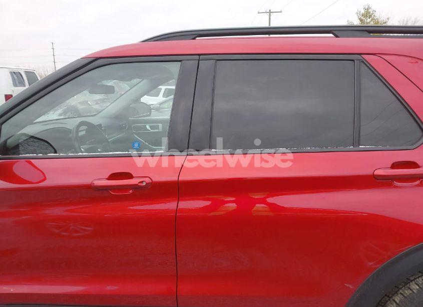 Photo 15 of 2020 Ford Explorer XLT (VIN 1FMSK8DH1LGC84960)