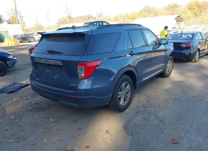 Photo 4 of 2021 Ford Explorer XLT (VIN 1FMSK8DH1MGA01331)