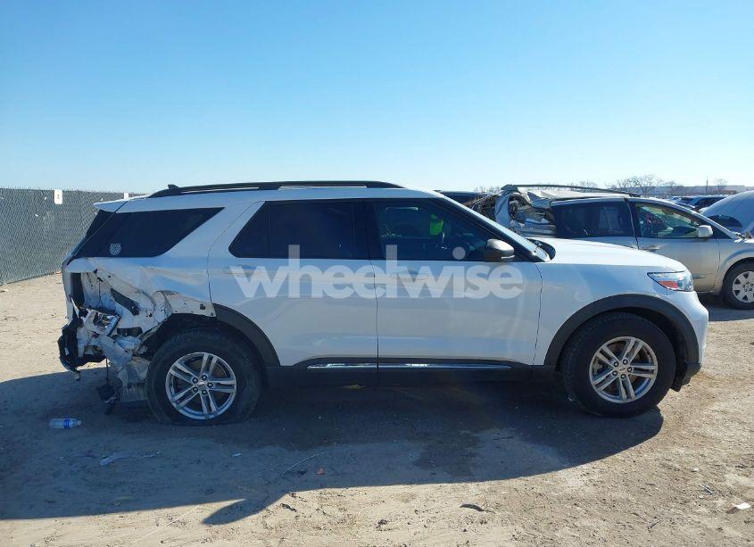 Photo 13 of 2021 Ford Explorer XLT (VIN 1FMSK8DH1MGB38673)