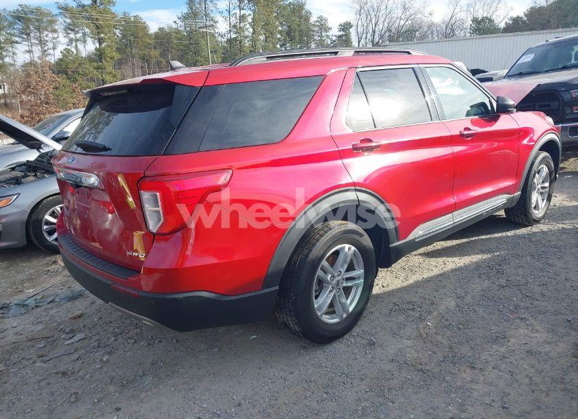 Photo 4 of 2021 Ford Explorer XLT (VIN 1FMSK8DH1MGB68918)
