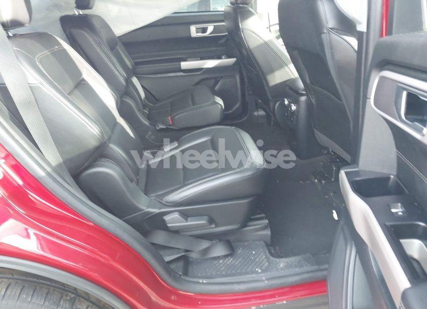 Photo 8 of 2021 Ford Explorer XLT (VIN 1FMSK8DH1MGB68918)