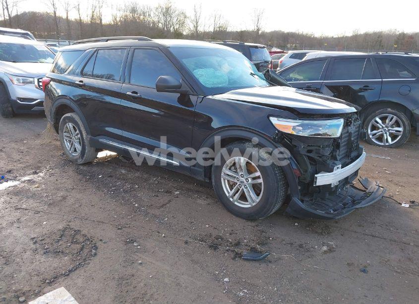2021 Ford Explorer XLT (VIN 1FMSK8DH1MGB78171) main photo