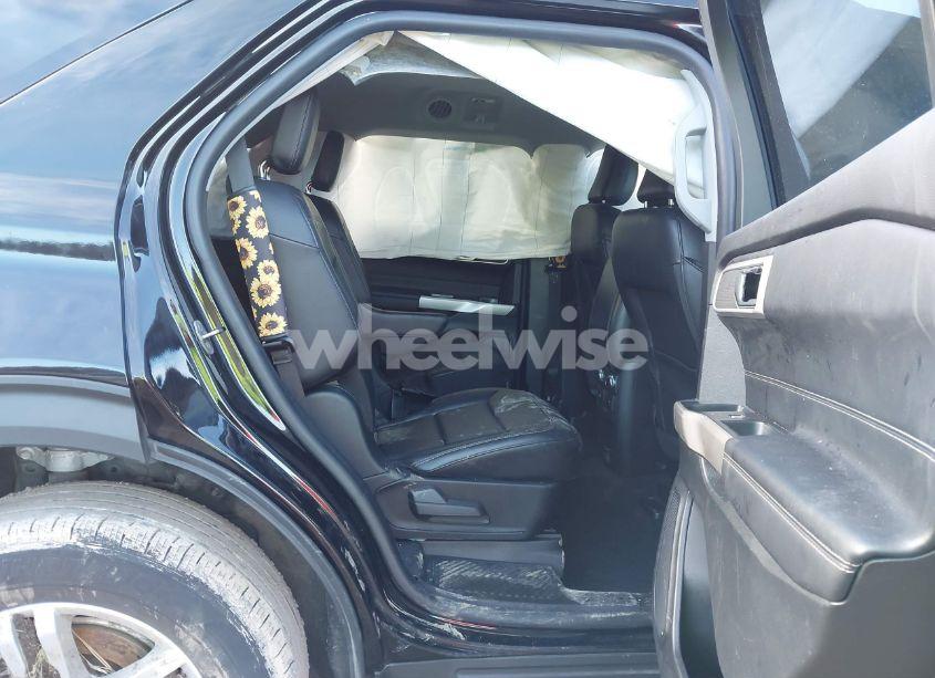 Photo 8 of 2021 Ford Explorer XLT (VIN 1FMSK8DH1MGB78171)