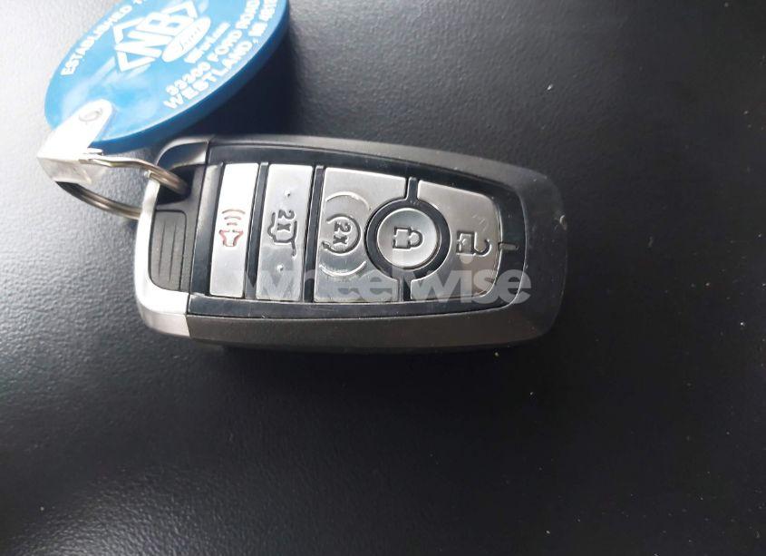 Photo 11 of 2021 Ford Explorer XLT (VIN 1FMSK8DH1MGC43584)