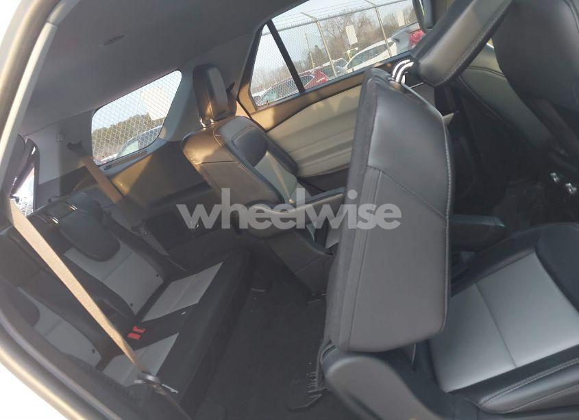 Photo 8 of 2022 Ford Explorer XLT (VIN 1FMSK8DH1NGA37571)