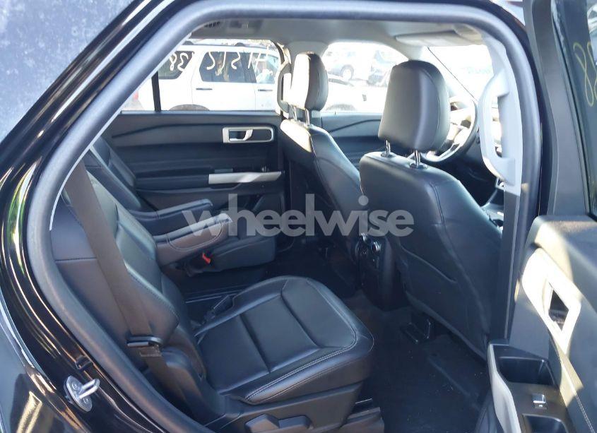 Photo 8 of 2022 Ford Explorer XLT (VIN 1FMSK8DH1NGB24337)