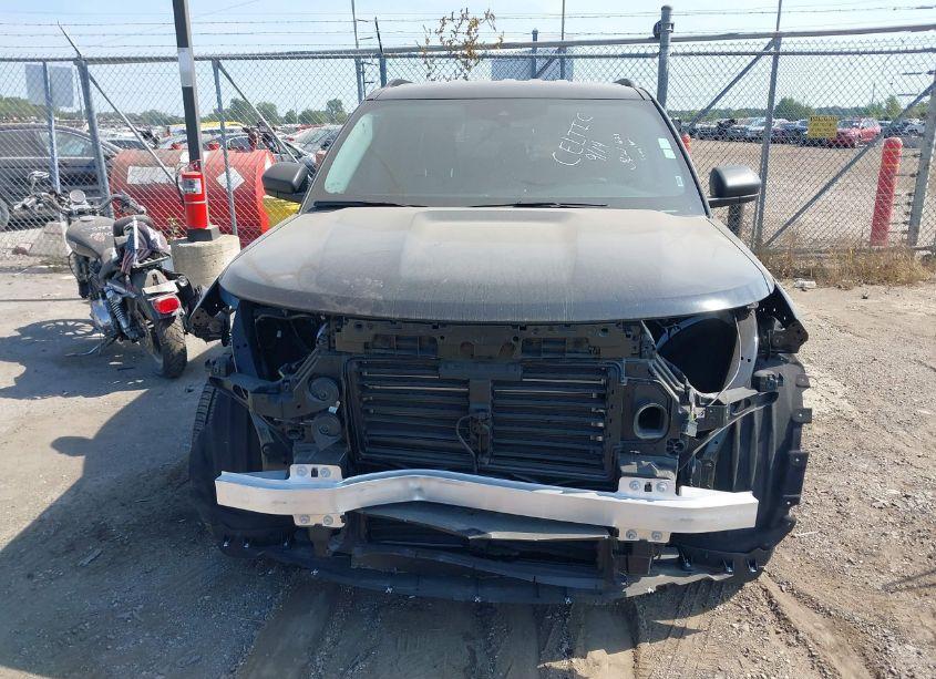 Photo 12 of 2023 Ford Explorer XLT (VIN 1FMSK8DH1PGA84974)