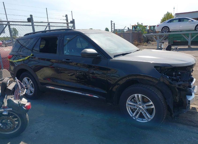 Photo 13 of 2023 Ford Explorer XLT (VIN 1FMSK8DH1PGA84974)