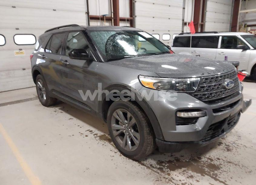2023 Ford Explorer XLT (VIN 1FMSK8DH1PGB77767) main photo