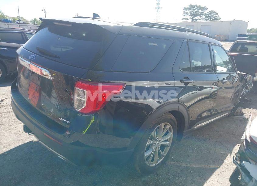 Photo 4 of 2023 Ford Explorer XLT (VIN 1FMSK8DH1PGB85514)