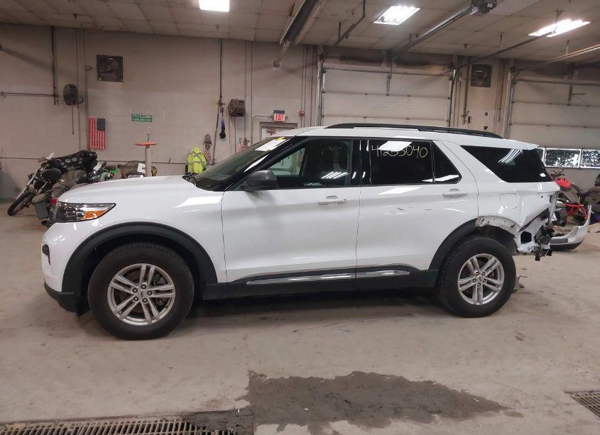 Photo 14 of 2023 Ford Explorer XLT (VIN 1FMSK8DH1PGC02781)