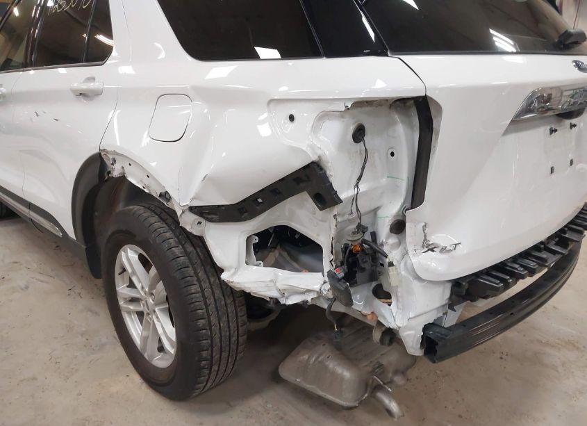 Photo 6 of 2023 Ford Explorer XLT (VIN 1FMSK8DH1PGC02781)