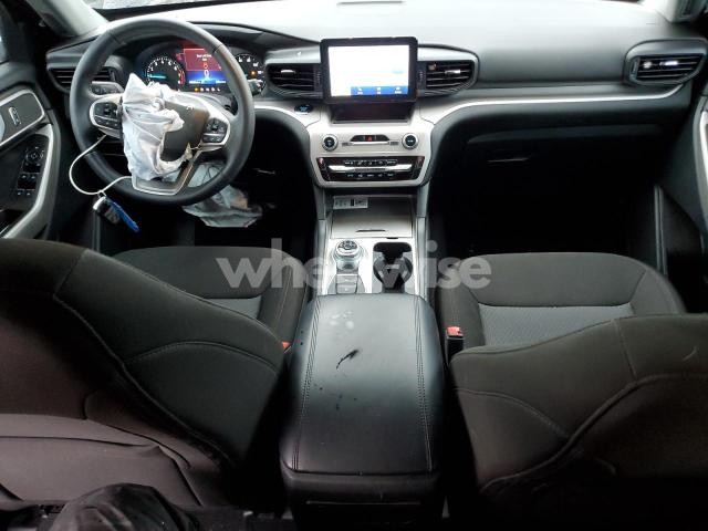 Photo 5 of 2024 FORD EXPLORER XLT (VIN 1FMSK8DH1RGA14393)