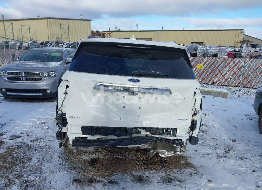 Photo 17 of 2024 Ford Explorer XLT (VIN 1FMSK8DH1RGA34725)