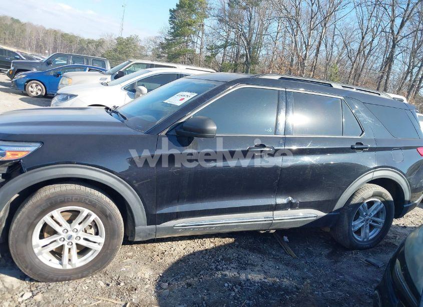Photo 14 of 2020 Ford Explorer XLT (VIN 1FMSK8DH2LGB64830)