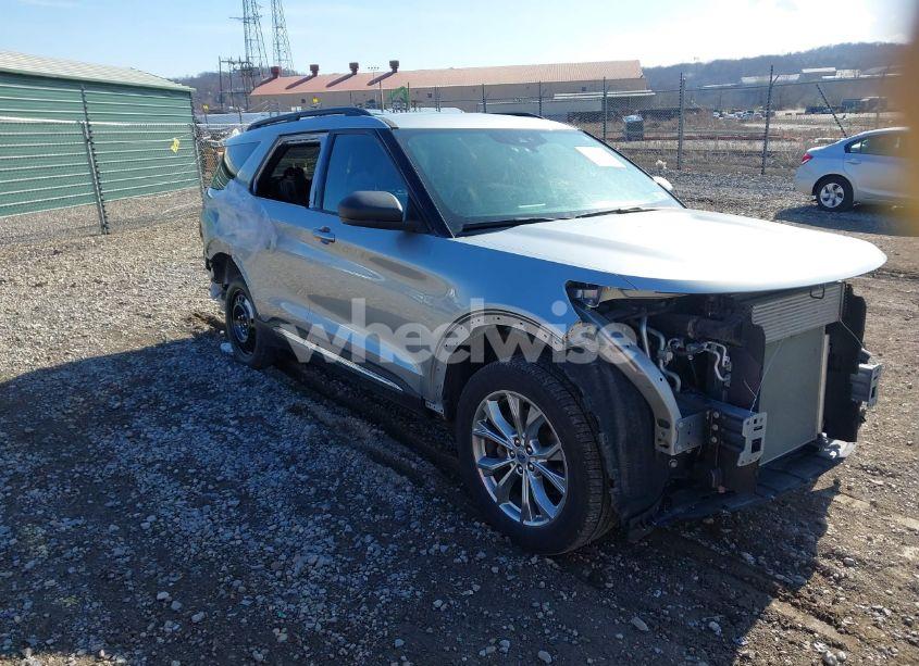 2020 Ford Explorer XLT (VIN 1FMSK8DH2LGC23794) main photo