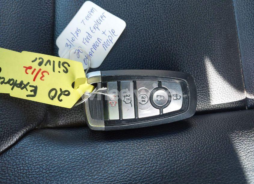 Photo 11 of 2020 Ford Explorer XLT (VIN 1FMSK8DH2LGC23794)