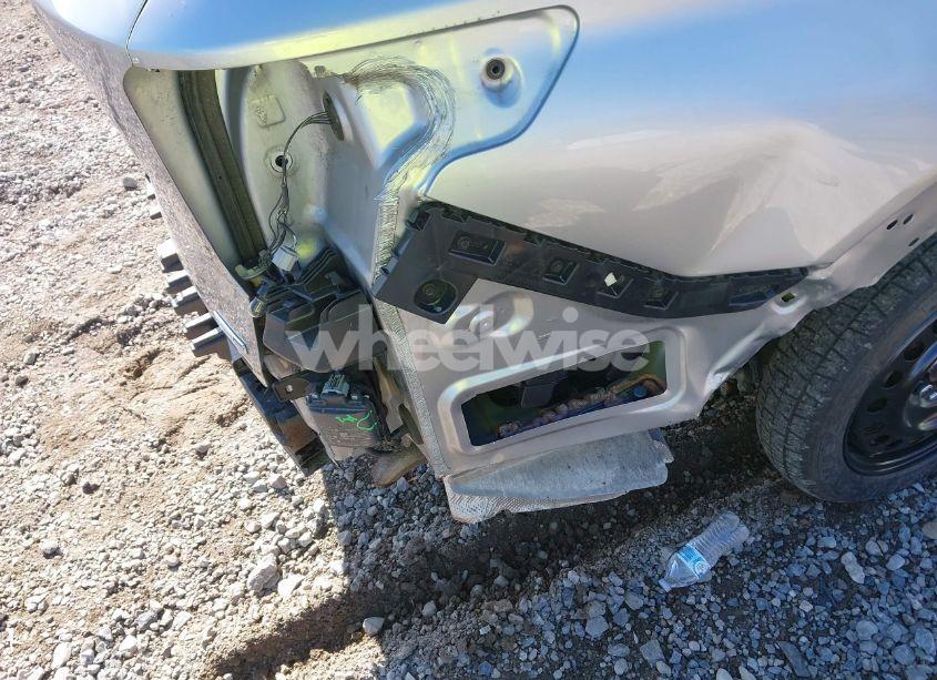 Photo 18 of 2020 Ford Explorer XLT (VIN 1FMSK8DH2LGC23794)