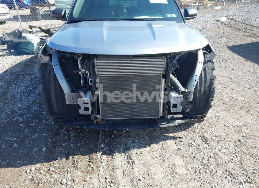 Photo 6 of 2020 Ford Explorer XLT (VIN 1FMSK8DH2LGC23794)