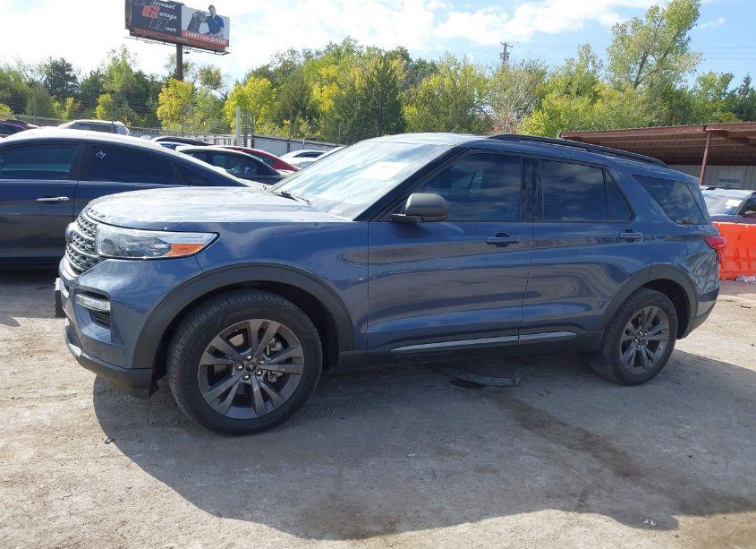 Photo 14 of 2021 Ford Explorer XLT (VIN 1FMSK8DH2MGA33205)