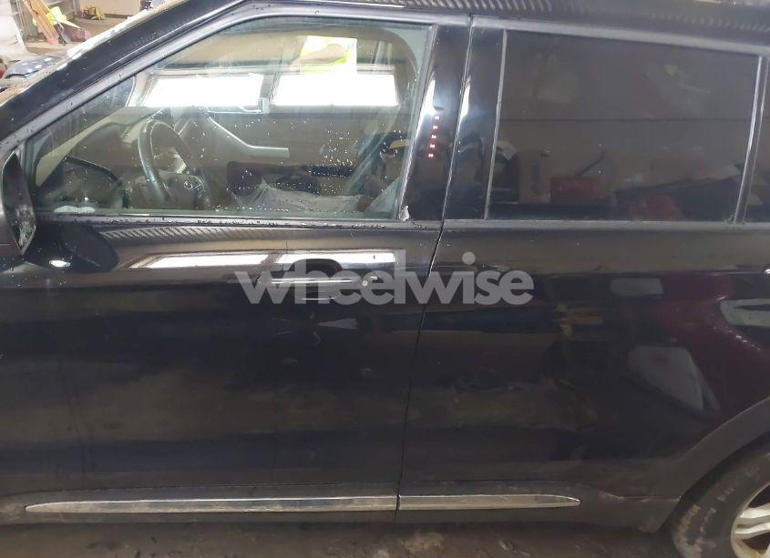 Photo 14 of 2021 Ford Explorer XLT (VIN 1FMSK8DH2MGA45693)