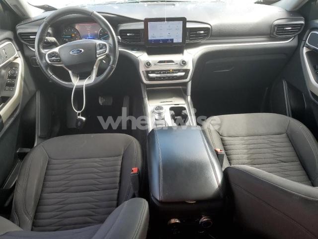 Photo 2 of 2021 FORD EXPLORER XLT (VIN 1FMSK8DH2MGB14270)