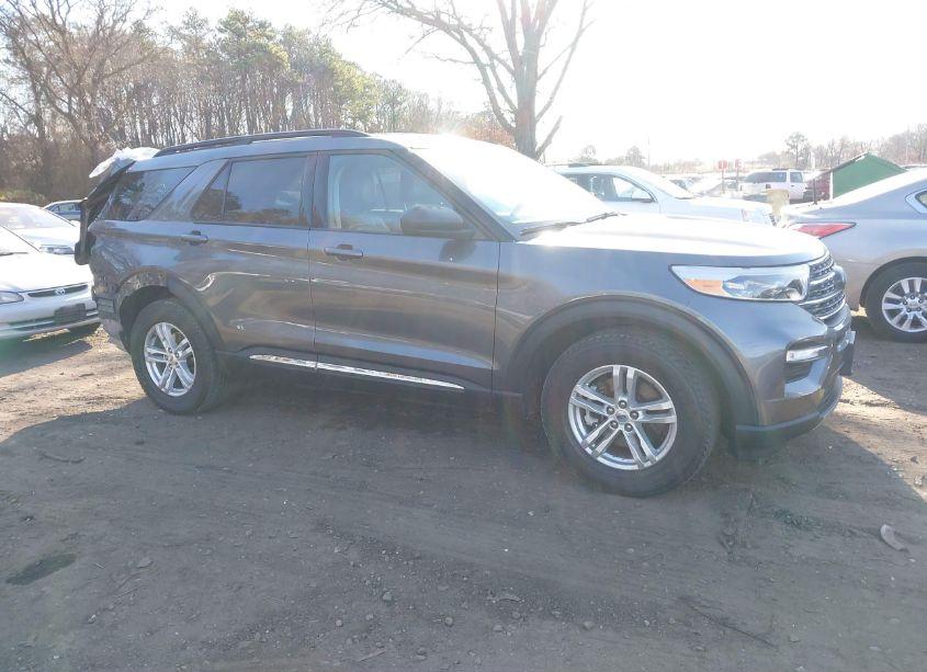 2021 Ford Explorer XLT (VIN 1FMSK8DH2MGB90331) main photo