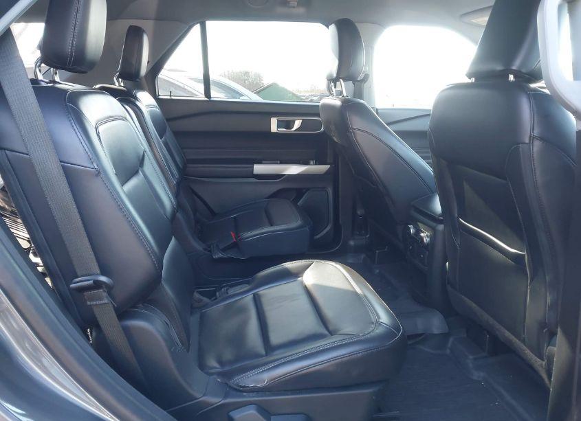 Photo 8 of 2021 Ford Explorer XLT (VIN 1FMSK8DH2MGB90331)