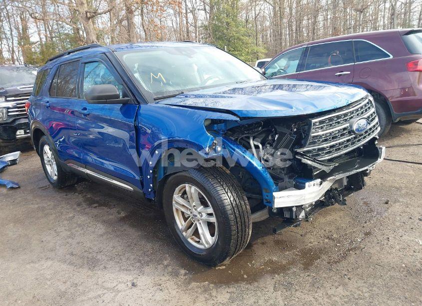 2022 Ford Explorer XLT (VIN 1FMSK8DH2NGA18852) main photo