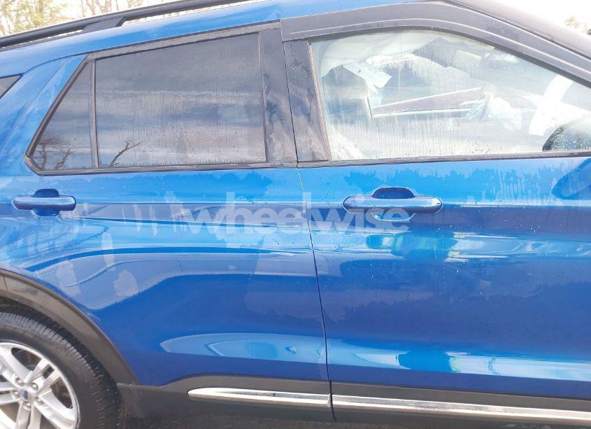 Photo 14 of 2022 Ford Explorer XLT (VIN 1FMSK8DH2NGA18852)