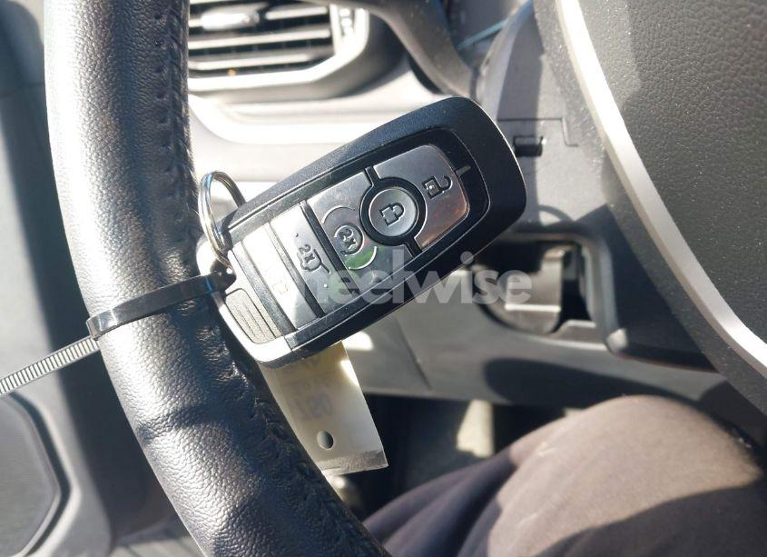 Photo 11 of 2022 Ford Explorer XLT (VIN 1FMSK8DH2NGB28400)