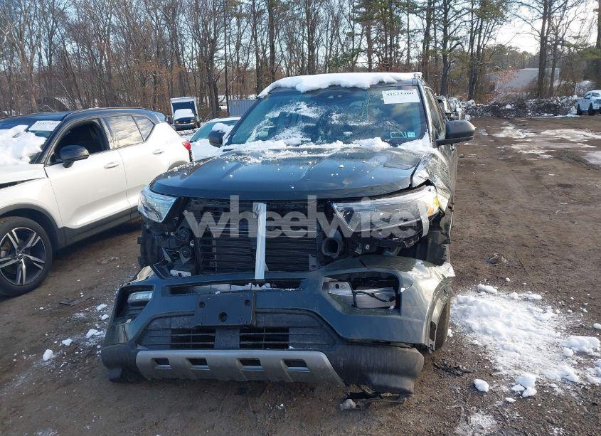 Photo 12 of 2022 Ford Explorer XLT (VIN 1FMSK8DH2NGB28400)