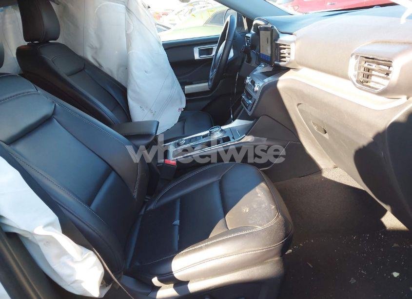 Photo 5 of 2023 Ford Explorer XLT (VIN 1FMSK8DH2PGA69755)