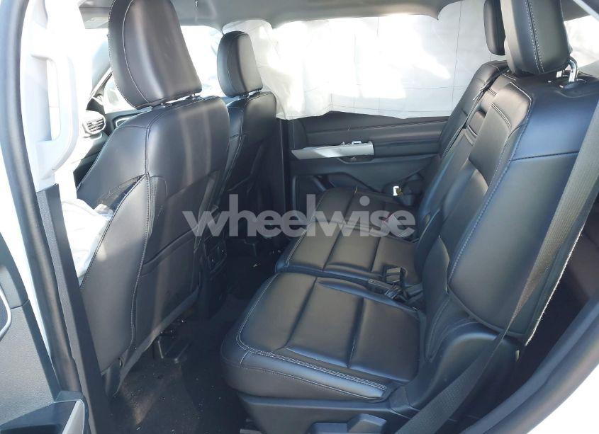 Photo 8 of 2023 Ford Explorer XLT (VIN 1FMSK8DH2PGA69755)