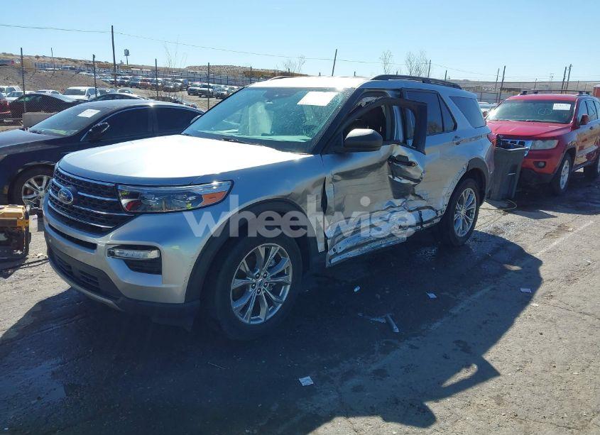 Photo 2 of 2023 Ford Explorer XLT (VIN 1FMSK8DH2PGA77192)