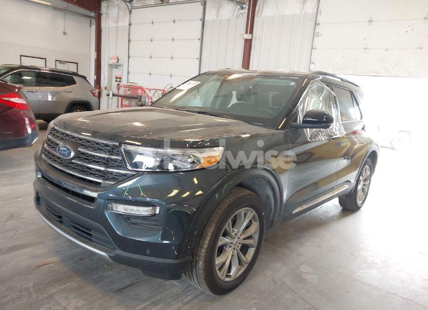 Photo 2 of 2023 Ford Explorer XLT (VIN 1FMSK8DH2PGA78746)