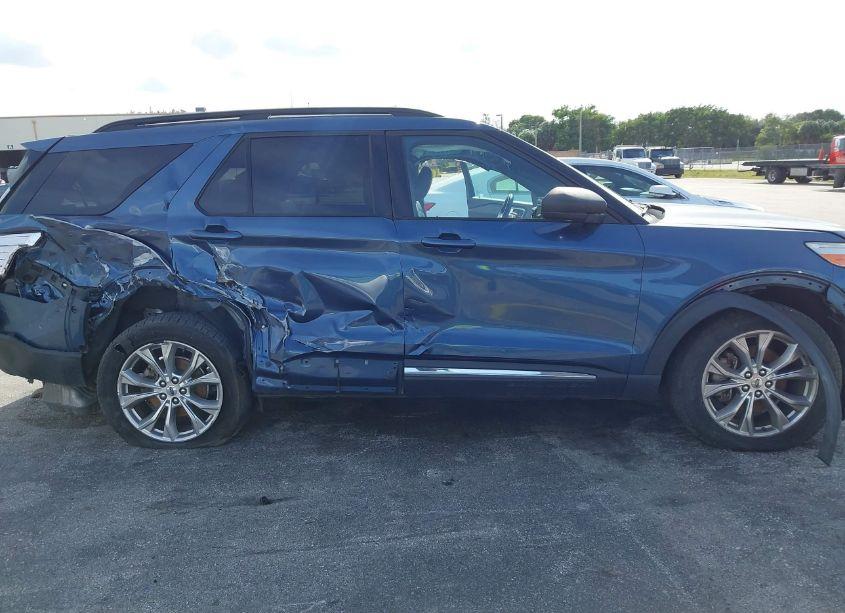 Photo 6 of 2020 Ford Explorer XLT (VIN 1FMSK8DH3LGA15455)