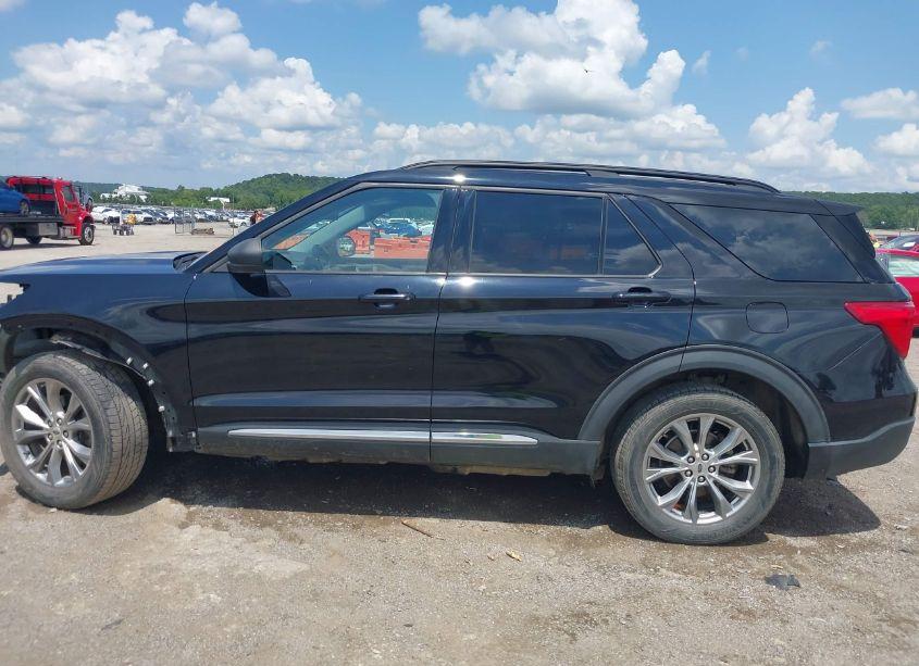 Photo 15 of 2020 Ford Explorer XLT (VIN 1FMSK8DH3LGC44153)