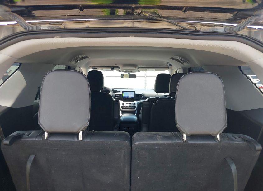 Photo 8 of 2020 Ford Explorer XLT (VIN 1FMSK8DH3LGC44153)