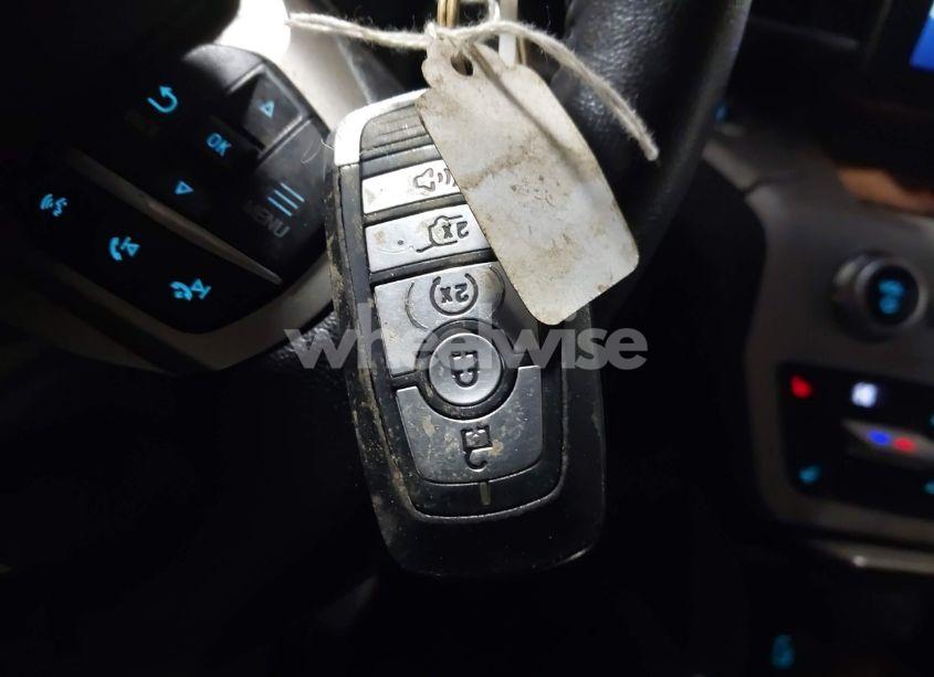 Photo 11 of 2020 Ford Explorer XLT (VIN 1FMSK8DH3LGC71577)