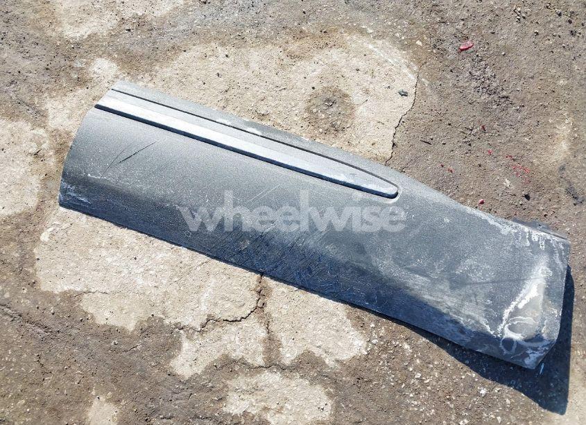 Photo 12 of 2021 Ford Explorer XLT (VIN 1FMSK8DH3MGA03758)