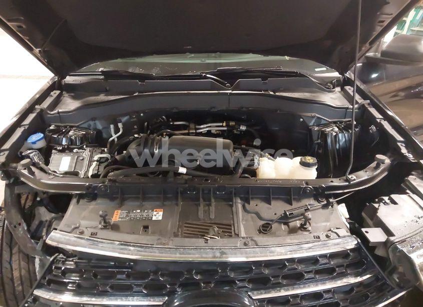 Photo 10 of 2021 Ford Explorer XLT (VIN 1FMSK8DH3MGA51843)