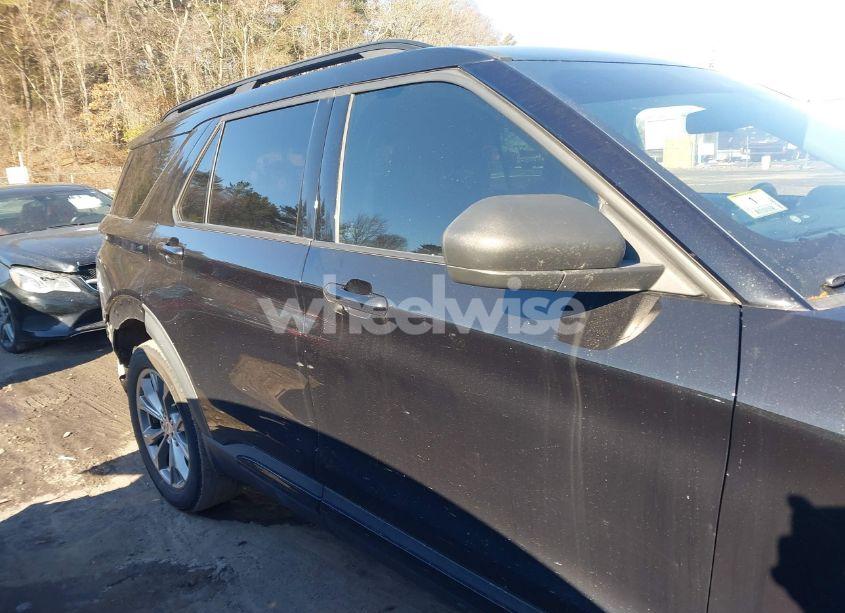 Photo 14 of 2022 Ford Explorer XLT (VIN 1FMSK8DH3NGA19184)