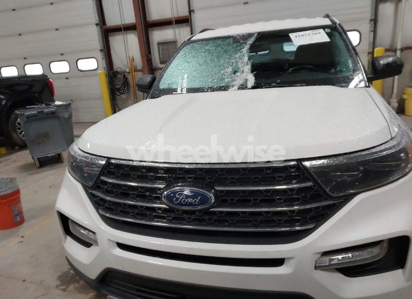 Photo 12 of 2022 Ford Explorer XLT (VIN 1FMSK8DH3NGA44098)